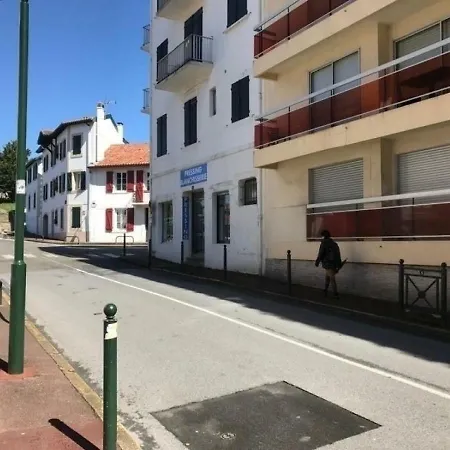 Apartmán Alphonse Commerces Et Plage A Pied *